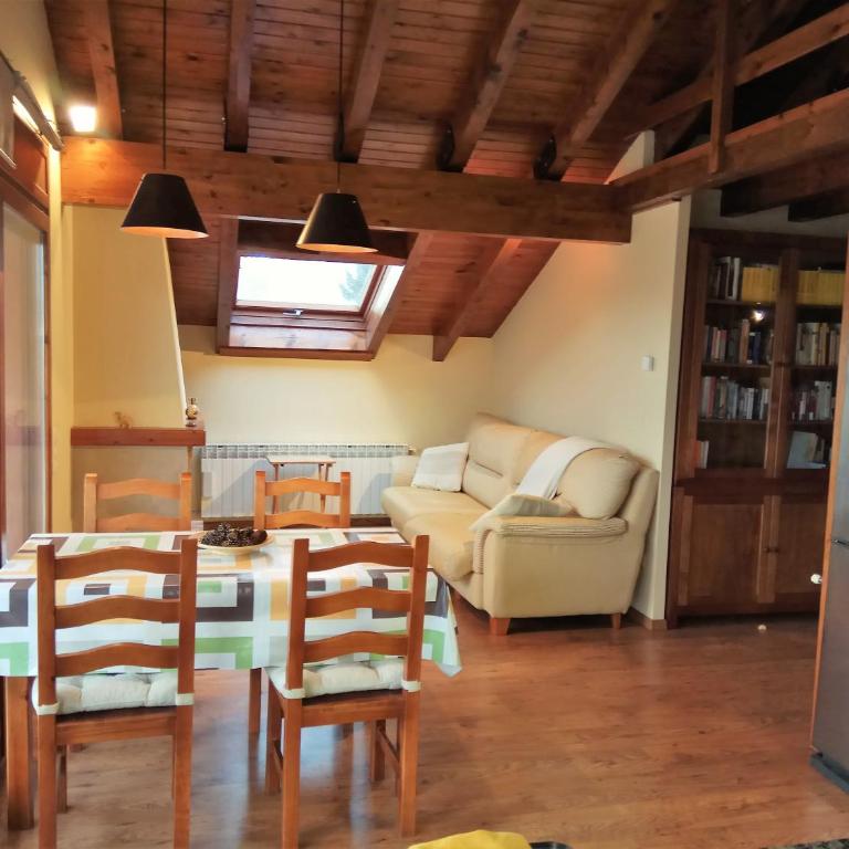 Hauzify I Mirador del Puigmal - Apartment mit 2 Schlafzimmern und Terrasse - 2