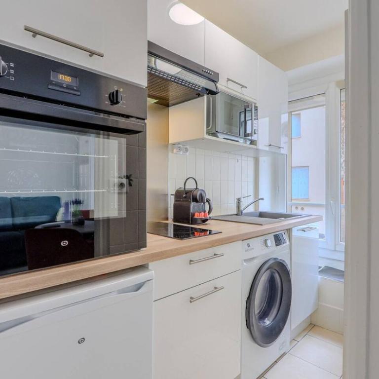 Orphee Cosy Studio Proche Gare Central - Appartement - 4