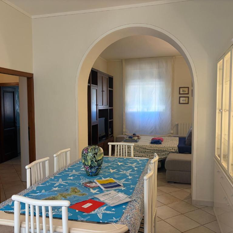 Relax in paese a due passi dalle spiagge di ghiaia bianca LIMONE - Appartement 1 Chambre - 39