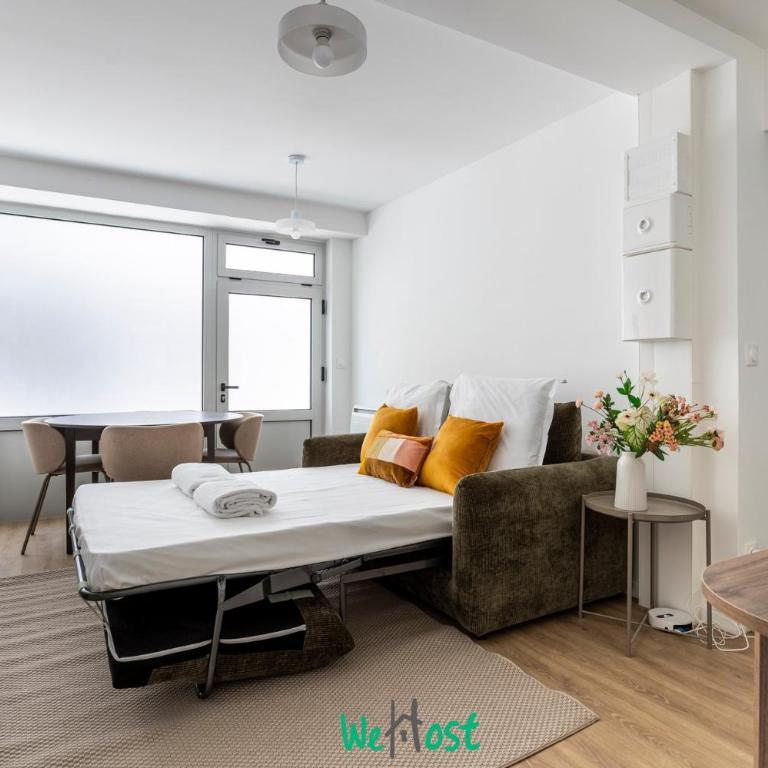 Paris Getaway: Charming 30m² Flat for 4 - Appartement - 13