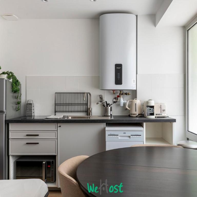 Paris Getaway: Charming 30m² Flat for 4 - Appartement - 3