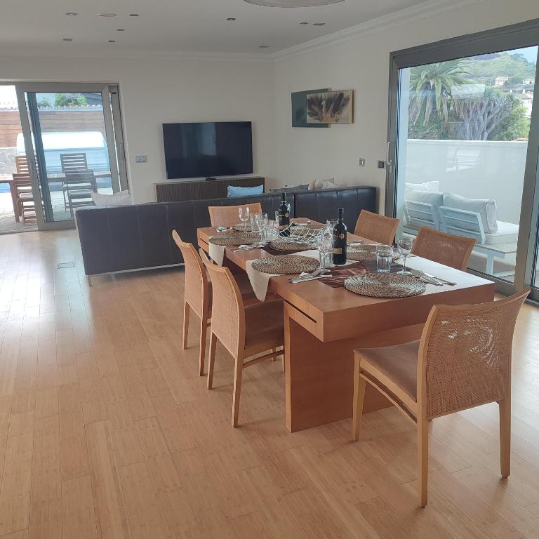 4 Bedroom Villa Pto Cruz-Private Pool-Jacuzzi-WiFi - Villa - 48