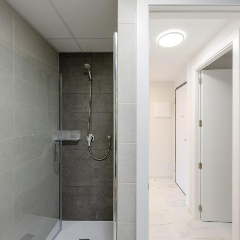 Lagoons - Resort moderno con deporte y bienestar - Apartment mit Poolblick - 18