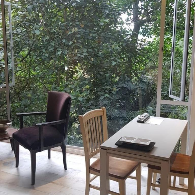 Luxury Nature Suite El Tesoro - One-Bedroom Apartment with View - 4