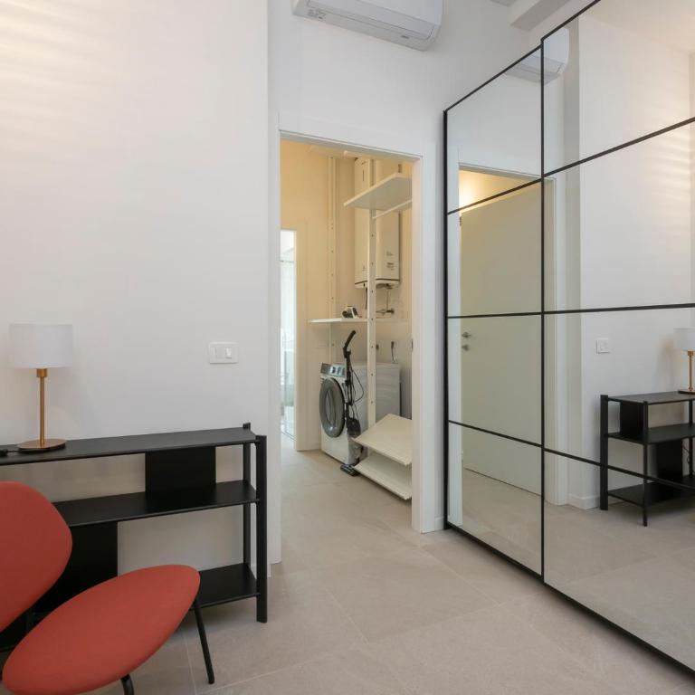 Modern Large Apartment, Bocconi 10 min Walk, Porta Romana, 4 Guests - Apartamento de 1 dormitorio - 6