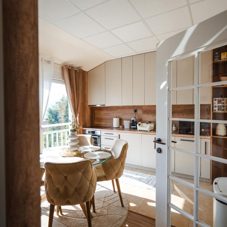 Villa View Mostar with Heated Pool & Jacuzzi - Villa mit Pool - 15