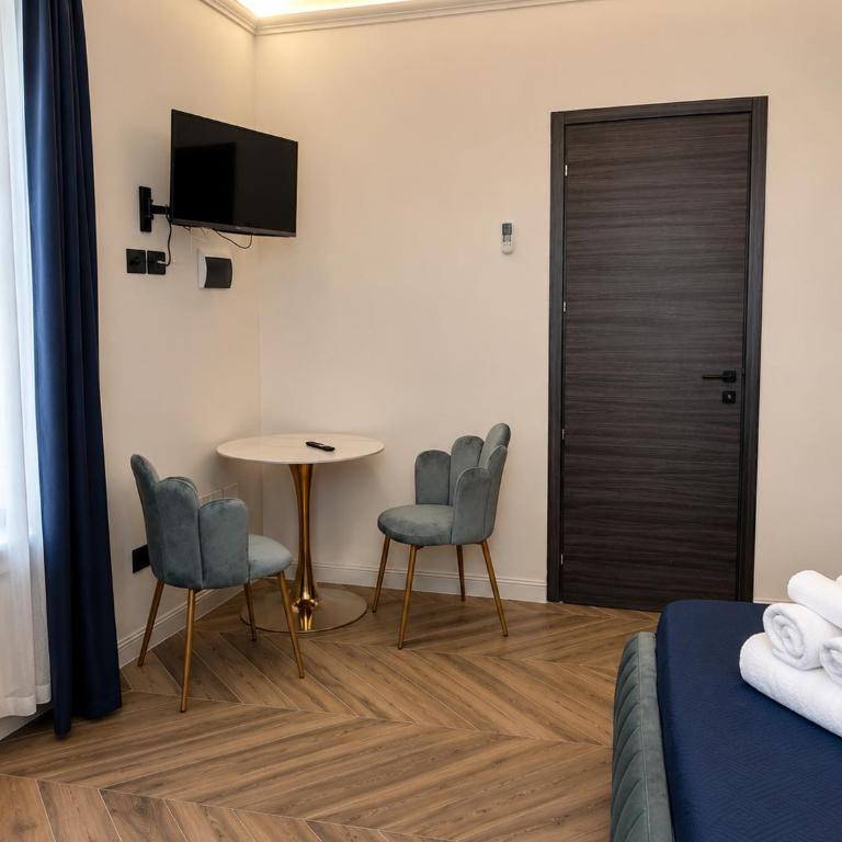 AL 54 Accommodation - Premium - Camera Deluxe - 2