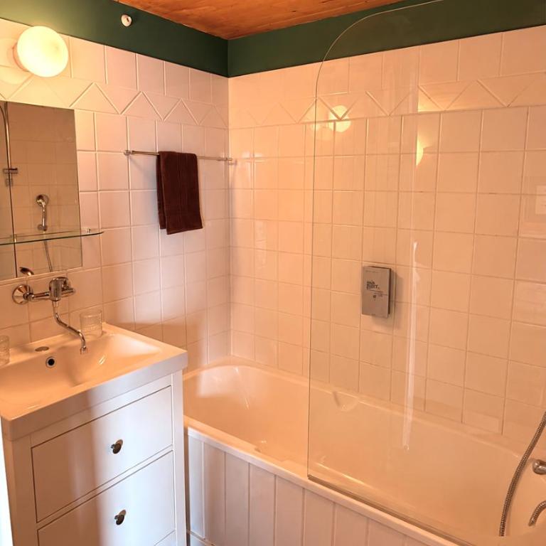 Plein Ciel - Hôtel d'altitude à 1800m - Chambre Familiale (2 Adultes et 2 Enfants) - 4