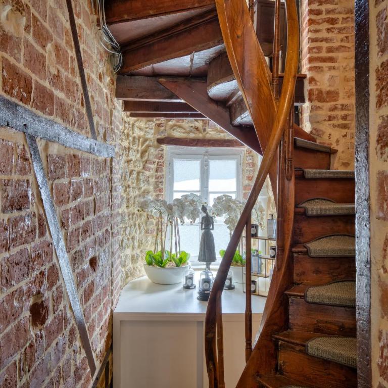 TOWNHOUSE TROUVILLE - Appart'Hotel & Spa - N° 3 - Studio Prestige - 1er Étage - 16