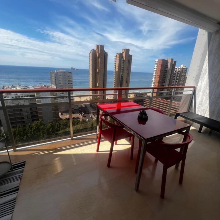 Coblanca 41-spectacular views-gym-heated pool-sauna-jacuzzi-wifi-3 minutes walk from the sear - Appartement 1 Chambre - 4