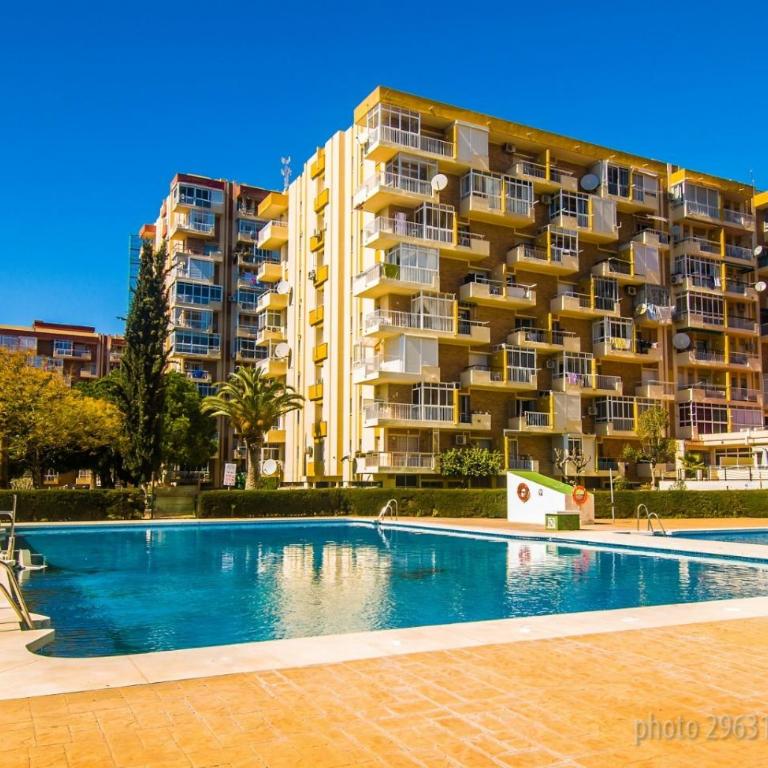 PAX Benalmádena Suites - Deluxe Queen Studio - 20