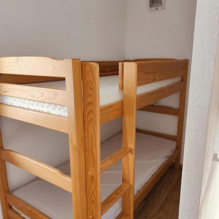 Joli appartement 4 à 6 personnes Les Orres 1800 - Apartamento de 2 dormitorios - 27