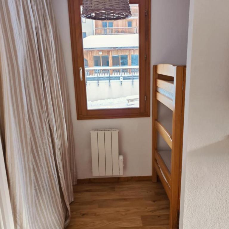 Joli appartement 4 à 6 personnes Les Orres 1800 - Apartamento de 2 dormitorios - 40