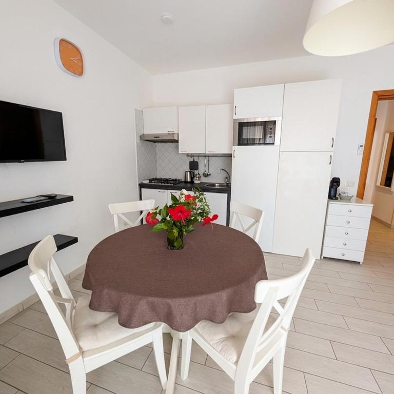 Attico al Centro - Apartamento de 1 dormitorio con terraza - 5