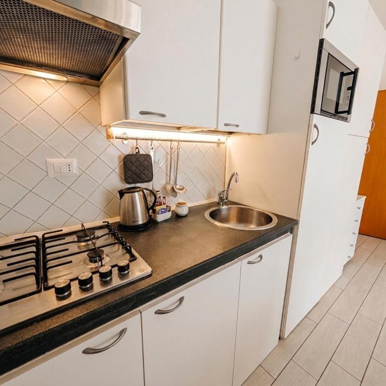 Attico al Centro - Apartamento de 1 dormitorio con terraza - 2