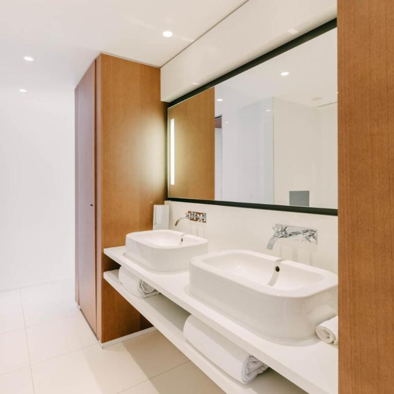 Hôtel C2 - Chambre Double Exclusive avec Accès au Spa - 4