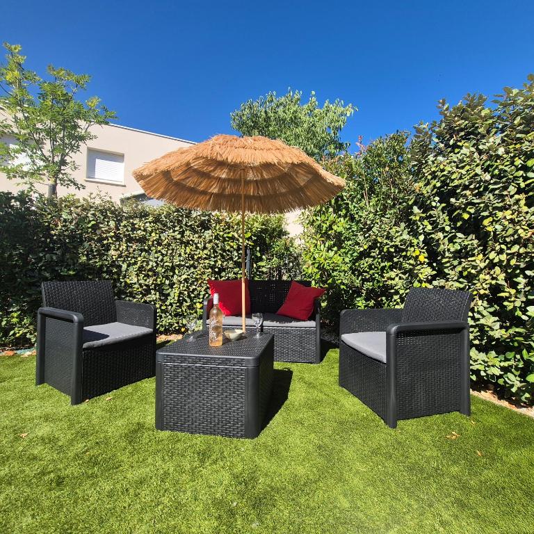 Villa lumineuse au soleil,plage 5',piscine,parking - Three-Bedroom House - 26