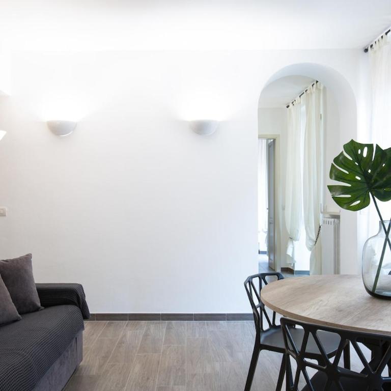 Ambrosiana Apartments - In the heart of the city - Two-Bedroom Apartment with Terrace - 95