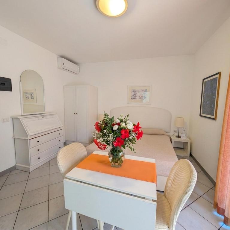Attico al Centro - Estudio con terraza - 9