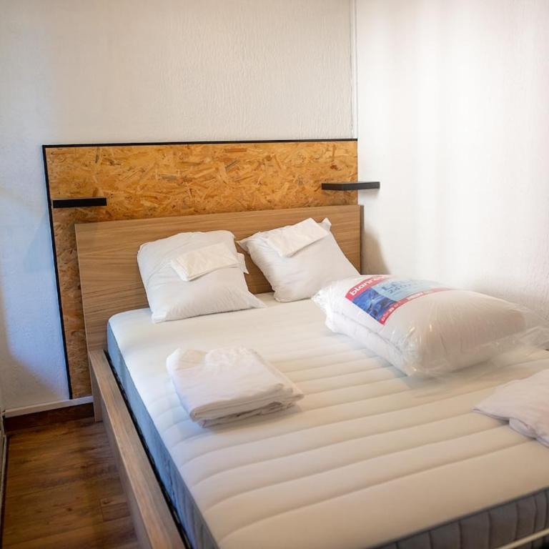 Les Marinières-le Brusc- Six-Fours-Les-Plages - Two-Bedroom Apartment - 4