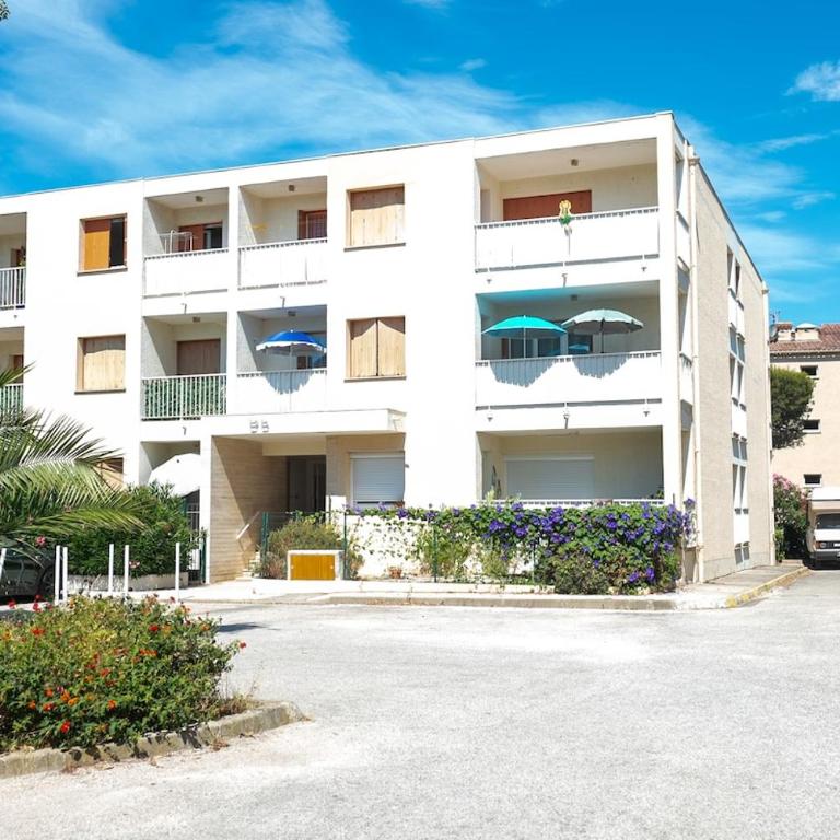 Les Marinières-le Brusc- Six-Fours-Les-Plages - Two-Bedroom Apartment - 8