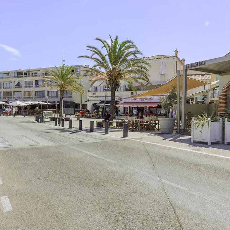 Les Marinières-le Brusc- Six-Fours-Les-Plages - Two-Bedroom Apartment - 16