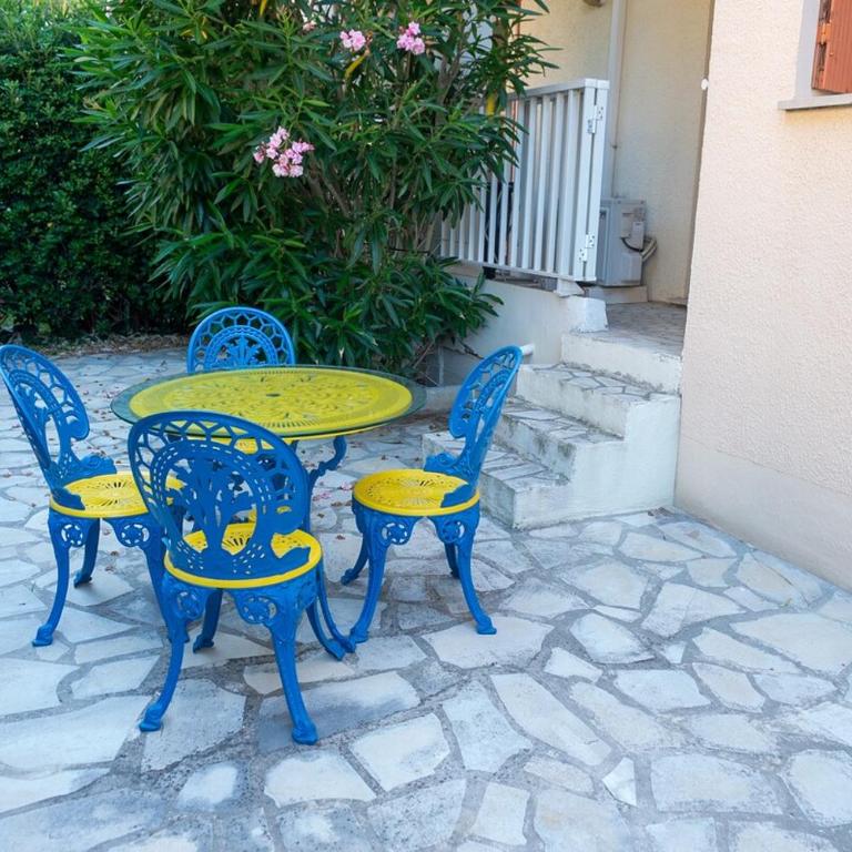 Les Marinières-le Brusc- Six-Fours-Les-Plages - Two-Bedroom Apartment - 18