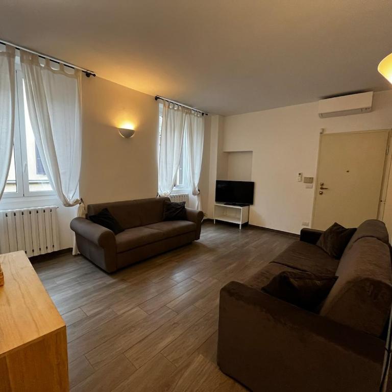 Ambrosiana Apartments - In the heart of the city - Two-Bedroom Apartment with Terrace - 90