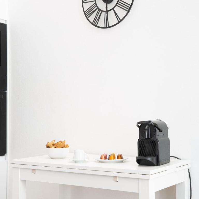 Ambrosiana Apartments - In the heart of the city - Two-Bedroom Apartment with Terrace - 86