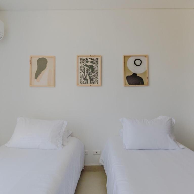 Moderno apartamento en Playa Salguero - Three-Bedroom Apartment with View - 55
