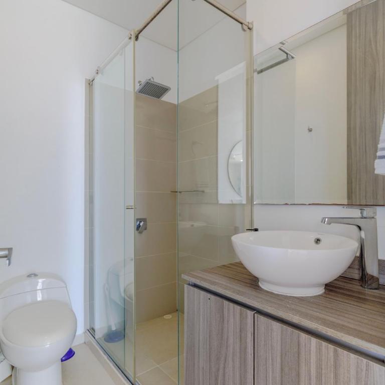 Moderno apartamento en Playa Salguero - Three-Bedroom Apartment with View - 26