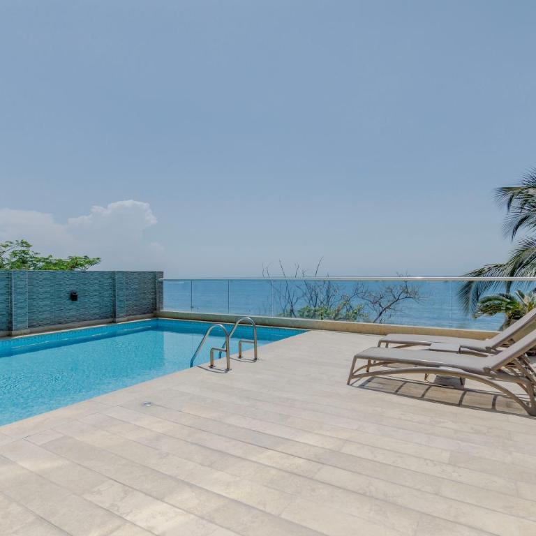 Moderno apartamento en Playa Salguero - Three-Bedroom Apartment with View - 34