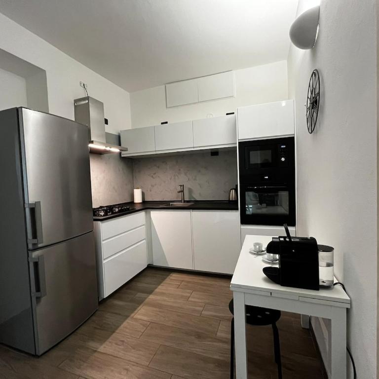 Ambrosiana Apartments - In the heart of the city - Two-Bedroom Apartment with Terrace - 77