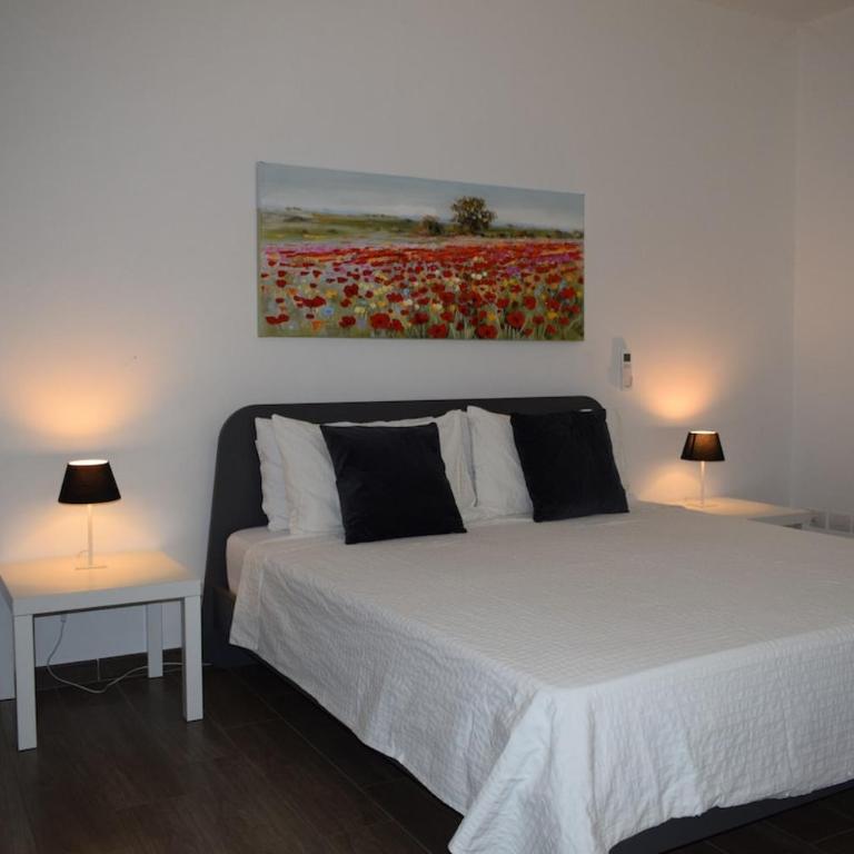 Ambrosiana Apartments - In the heart of the city - Two-Bedroom Apartment with Terrace - 65