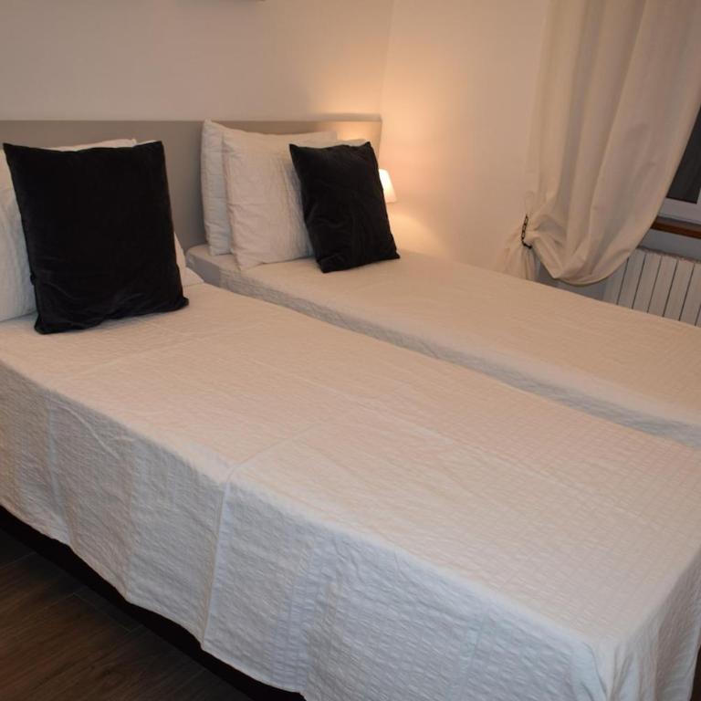 Ambrosiana Apartments - In the heart of the city - Two-Bedroom Apartment with Terrace - 60