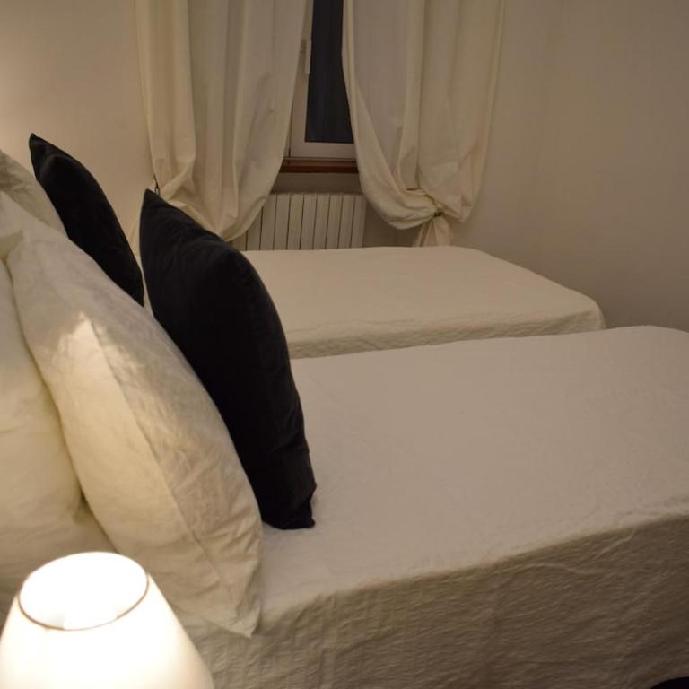 Ambrosiana Apartments - In the heart of the city - Two-Bedroom Apartment with Terrace - 52