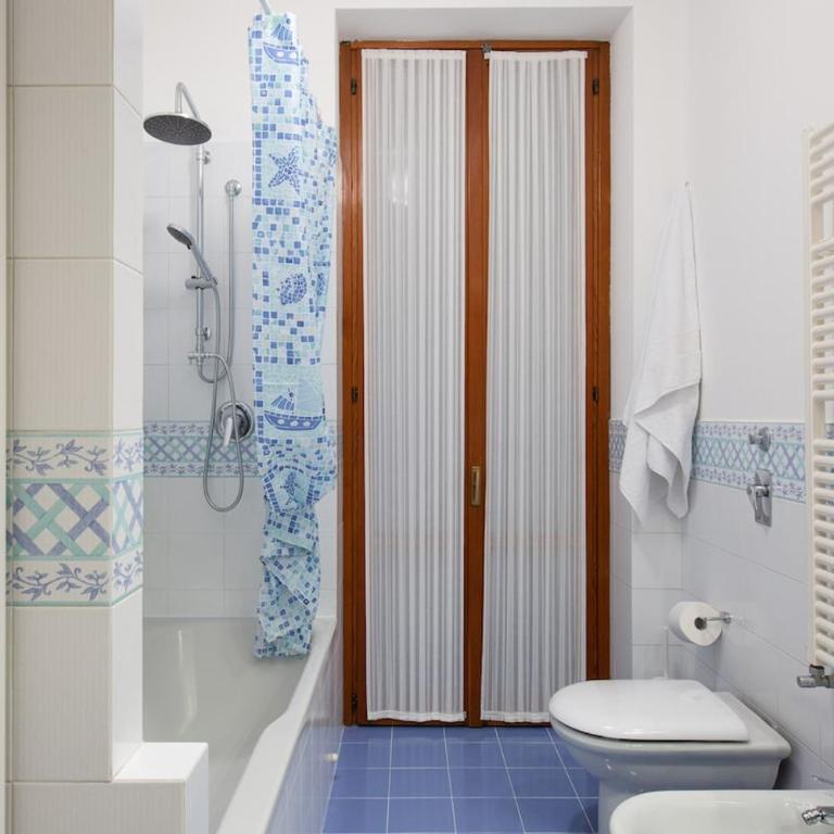 Ambrosiana Apartments - In the heart of the city - Two-Bedroom Apartment with Terrace - 50