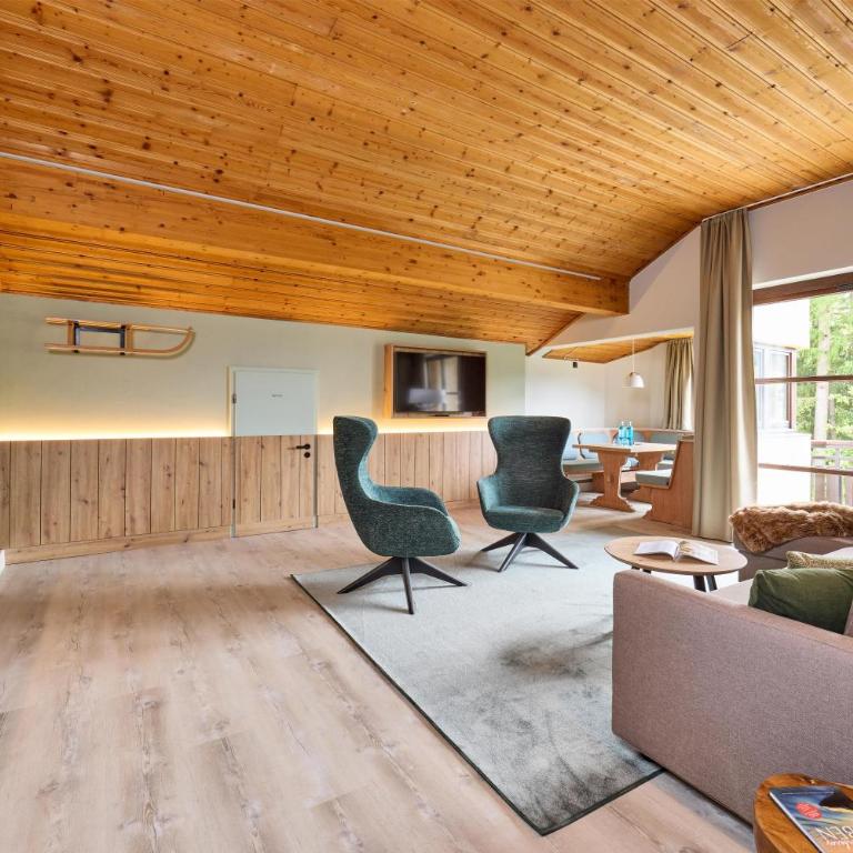 Dorint Sporthotel Garmisch-Partenkirchen - Apartment mit 2 Schlafzimmern und Bergblick - 3