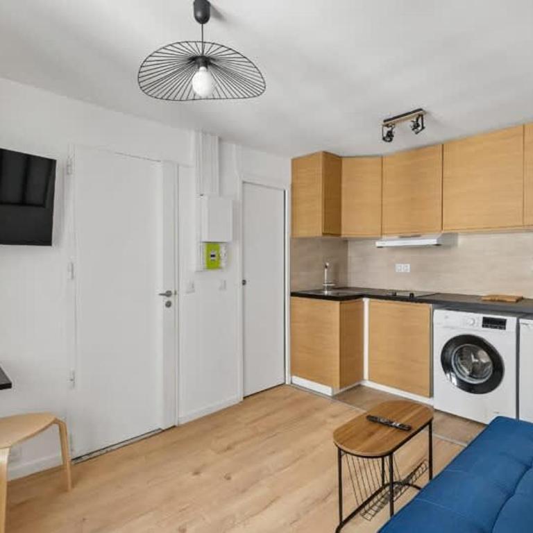 Central and Bright 1BR- Near Parc Monceau - Appartement - 2