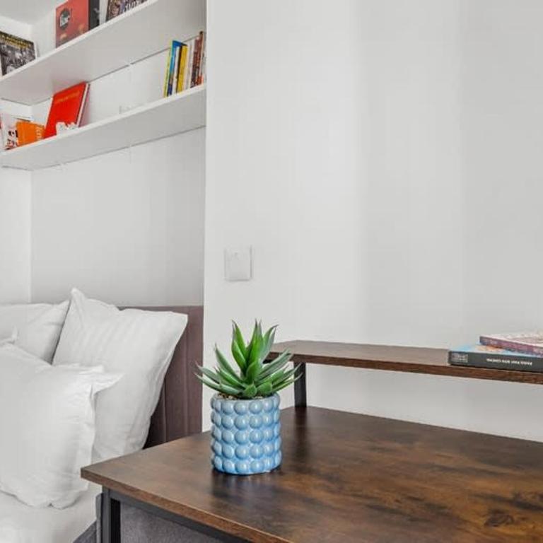 Central and Bright 1BR- Near Parc Monceau - Appartement - 10