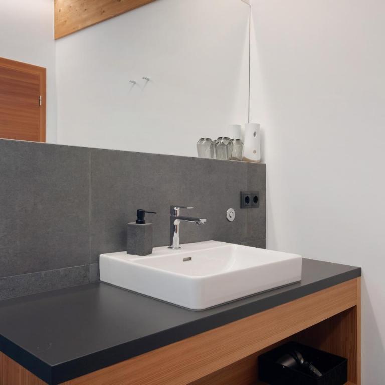 Pritscheshof Ferienwohnung Balkon - Two-Bedroom Deluxe Apartment with Balcony - 26