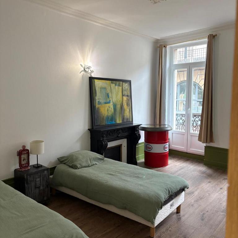 Charmant T3 au coeur de Dijon - Two-Bedroom Apartment - 2