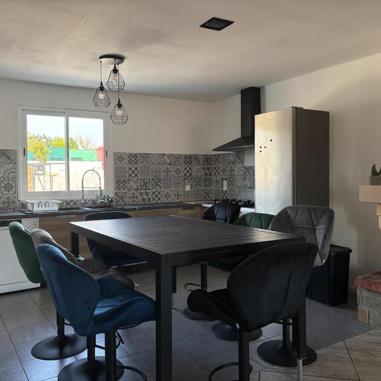 Villa Soleane - tout équipée, à seulement 10mins de la Cité Médiévale - Casa con 4 camere da letto - 4