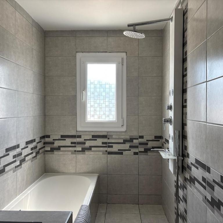 Villa Soleane - tout équipée, à seulement 10mins de la Cité Médiévale - Casa con 4 camere da letto - 11