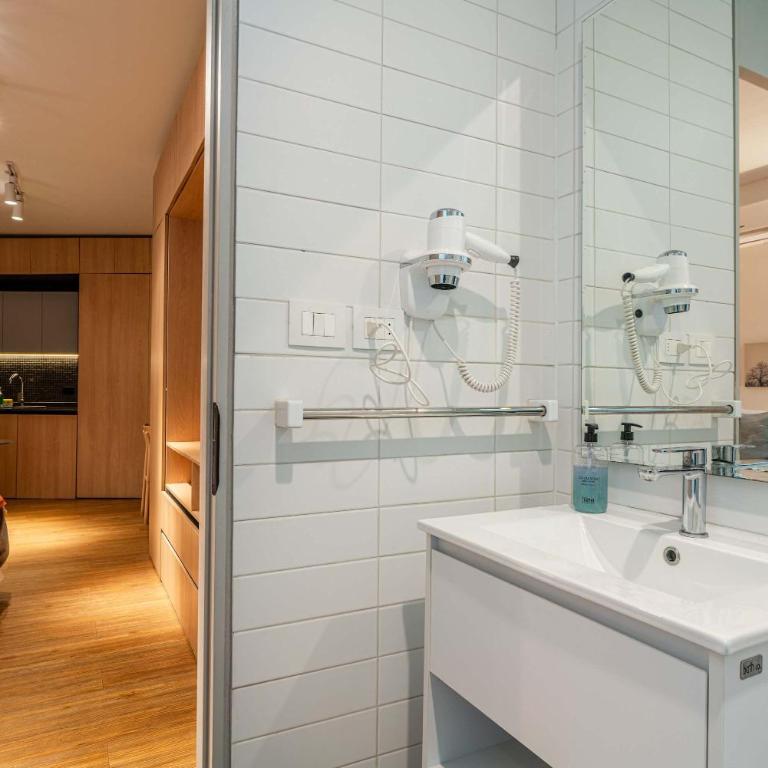 HOM I Wifi AirAcond Cultura Antiguedad Lastarria - Apartamento - 25