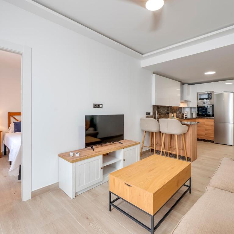 Casa Claudia by Asola Property - Two-Bedroom Apartment - 5