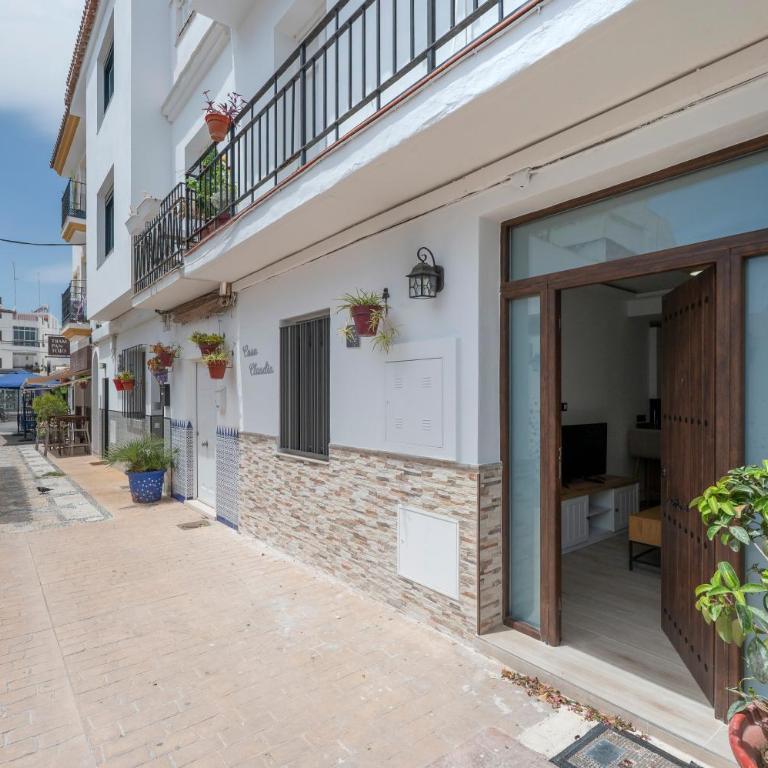 Casa Claudia by Asola Property - Two-Bedroom Apartment - 21