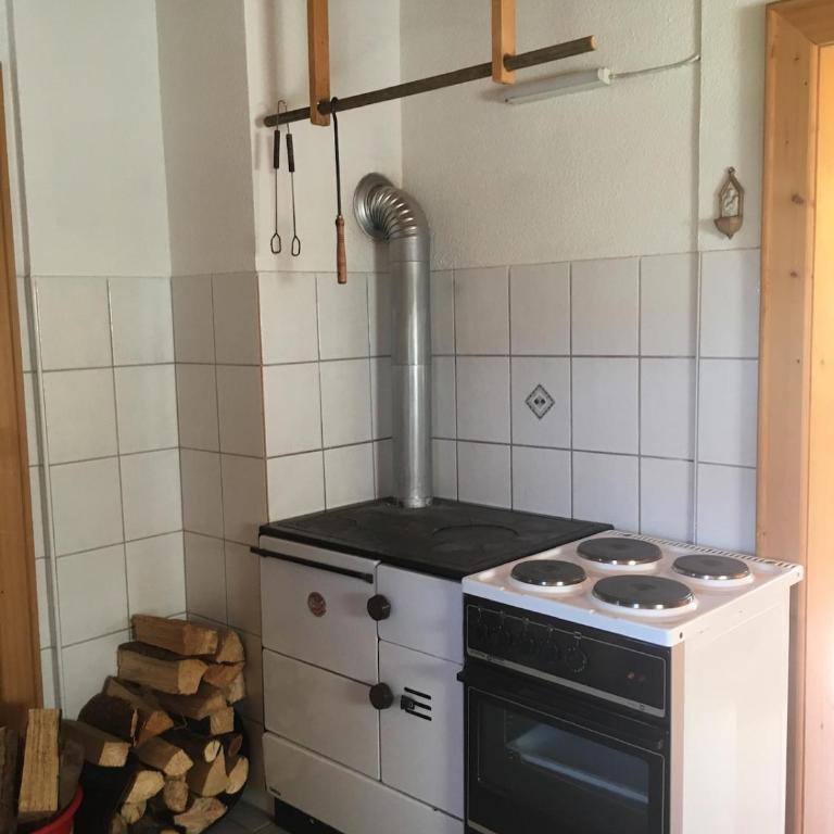 Schwab Brunner Almhütte Ferienhaus zum Entspannen - Haus mit 3 Schlafzimmern - 14
