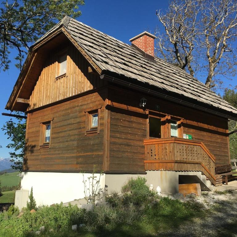 Schwab Brunner Almhütte Ferienhaus zum Entspannen - Haus mit 3 Schlafzimmern - 1