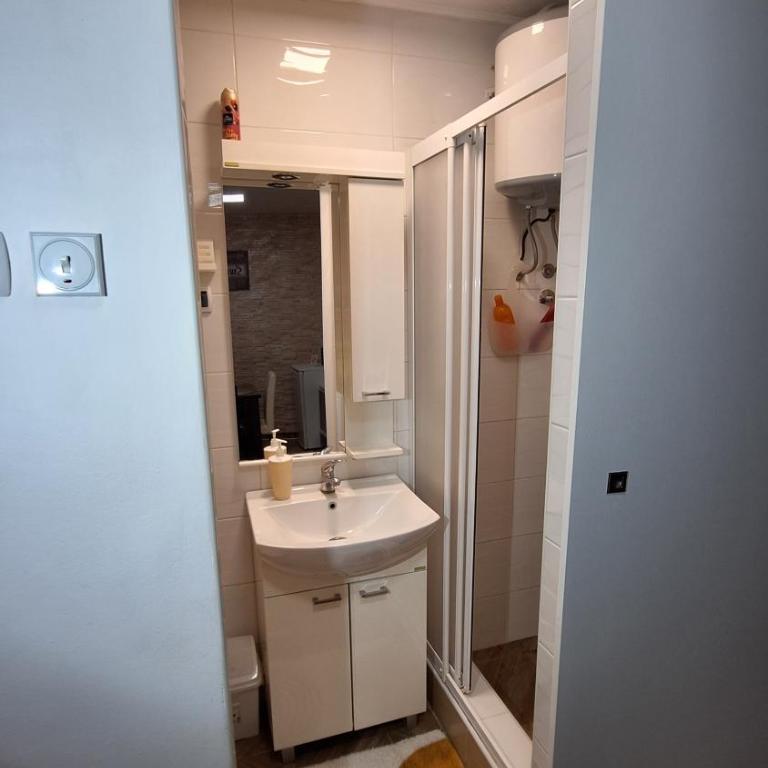 Libero Apartman - One-Bedroom Apartment - 9